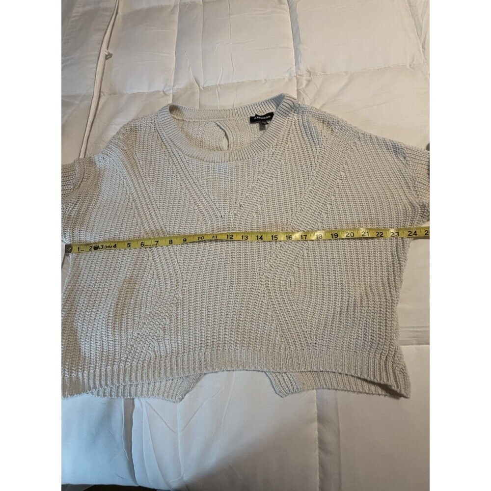 Express Women's Acrylic Blend Long Sleeve Scoop Neck Ivory Crop Sweater Size XS - Picture 9 of 10